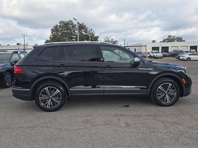 new 2024 Volkswagen Tiguan car, priced at $34,270