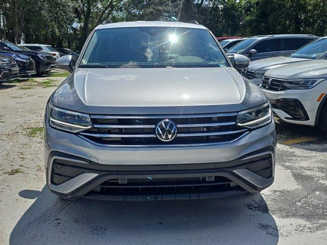 new 2024 Volkswagen Tiguan car, priced at $31,421