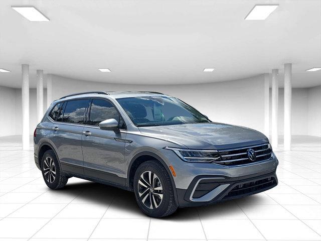 new 2024 Volkswagen Tiguan car, priced at $31,421