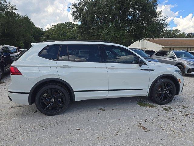 new 2024 Volkswagen Tiguan car, priced at $37,261