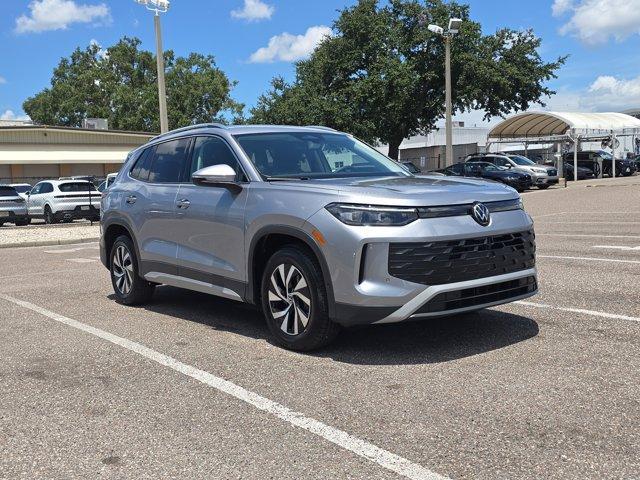 new 2025 Volkswagen Tiguan car, priced at $30,920