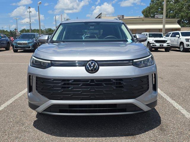 new 2025 Volkswagen Tiguan car, priced at $30,920