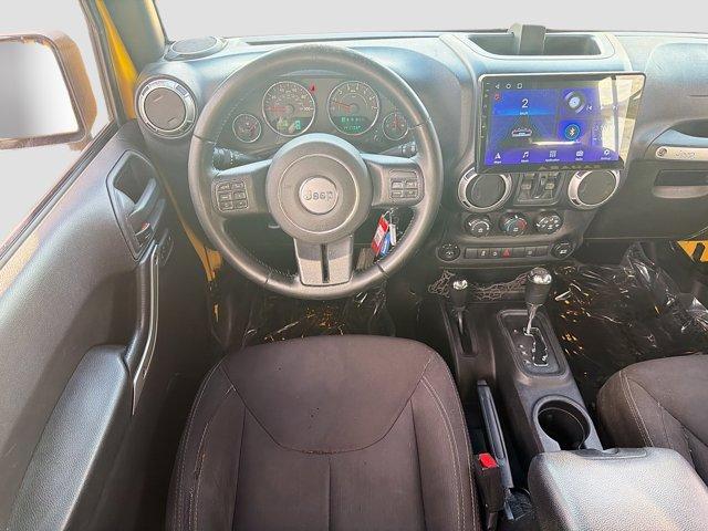 used 2015 Jeep Wrangler Unlimited car, priced at $13,000
