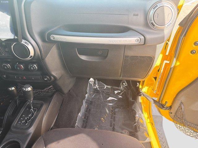 used 2015 Jeep Wrangler Unlimited car, priced at $13,000