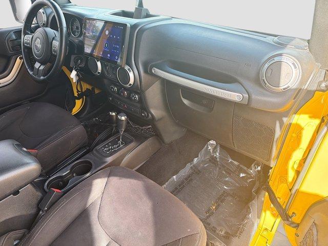 used 2015 Jeep Wrangler Unlimited car, priced at $13,000