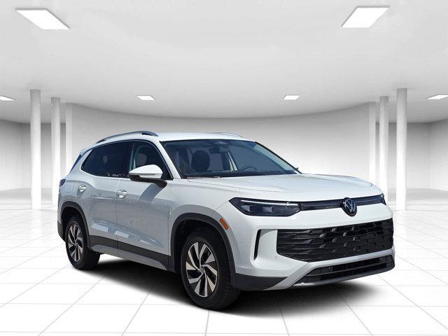 new 2025 Volkswagen Tiguan car, priced at $30,920