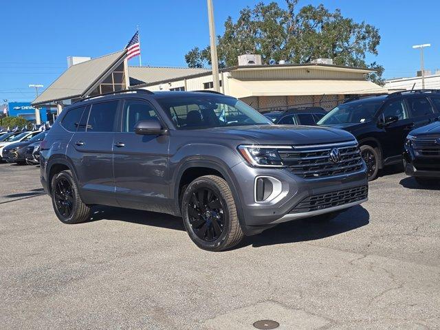 new 2025 Volkswagen Atlas car, priced at $46,336