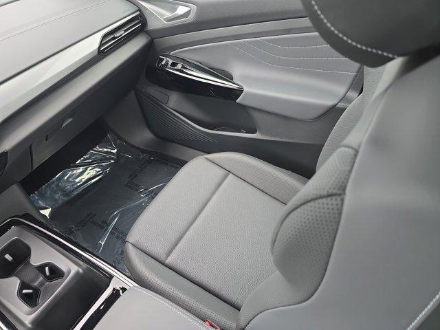 new 2025 Volkswagen ID.4 car, priced at $59,080