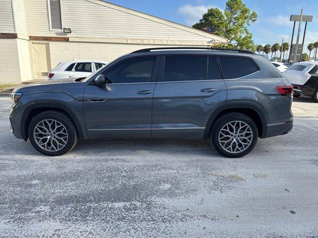 used 2021 Volkswagen Atlas car, priced at $24,694