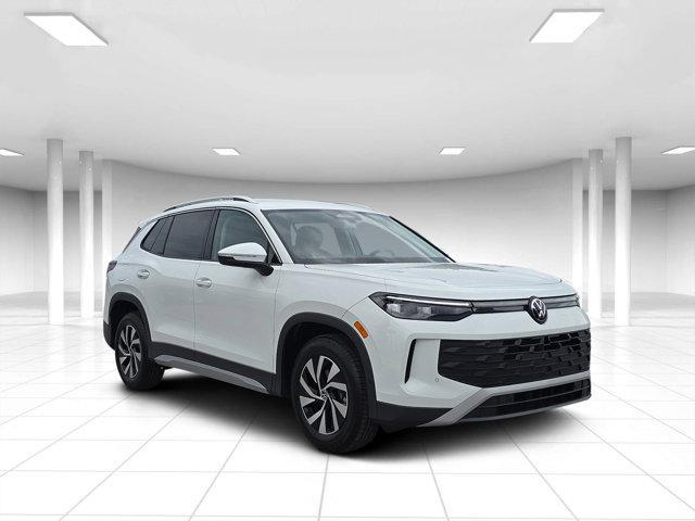 new 2025 Volkswagen Tiguan car, priced at $31,216