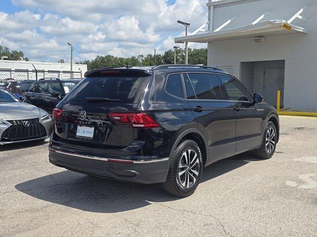 new 2024 Volkswagen Tiguan car, priced at $31,421