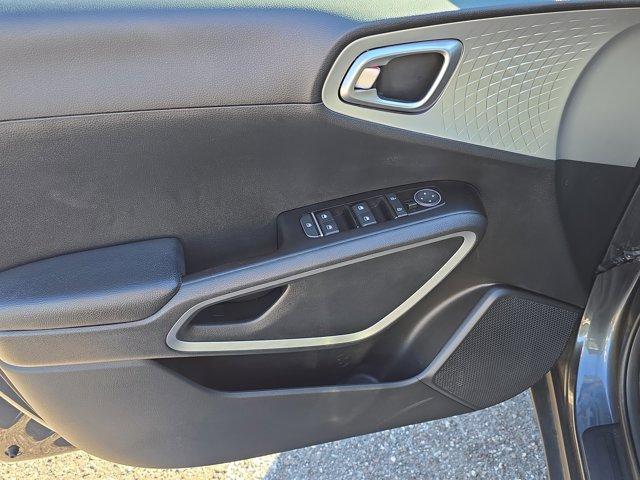 used 2021 Kia Soul car, priced at $14,812