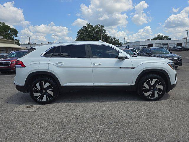 new 2024 Volkswagen Atlas Cross Sport car, priced at $51,176