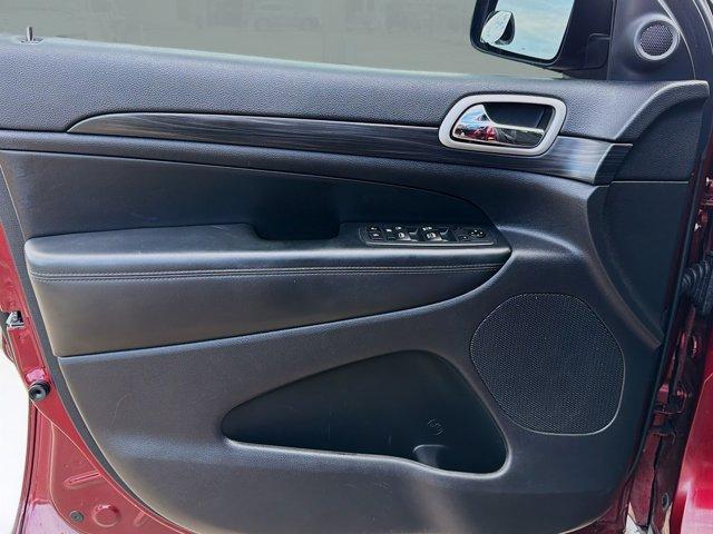 used 2020 Jeep Grand Cherokee car, priced at $13,573