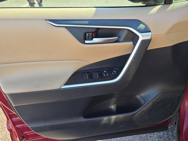 used 2019 Toyota RAV4 car, priced at $25,092