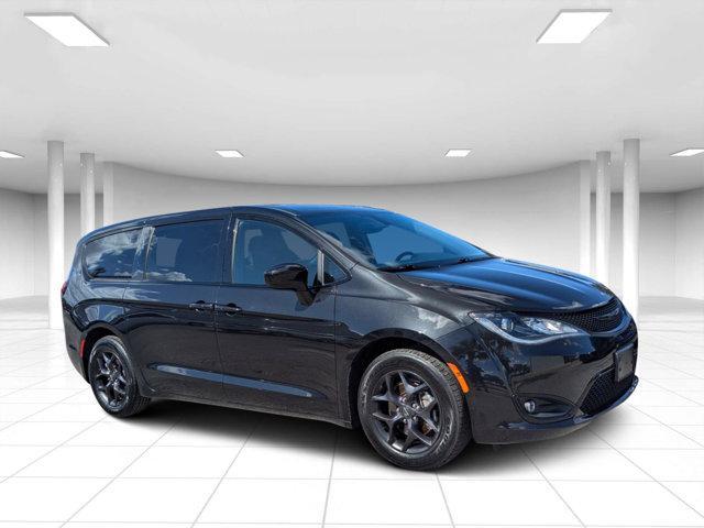 used 2020 Chrysler Pacifica car, priced at $19,991