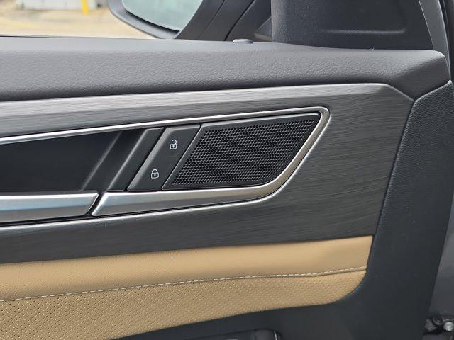 new 2025 Volkswagen Atlas Cross Sport car, priced at $39,316