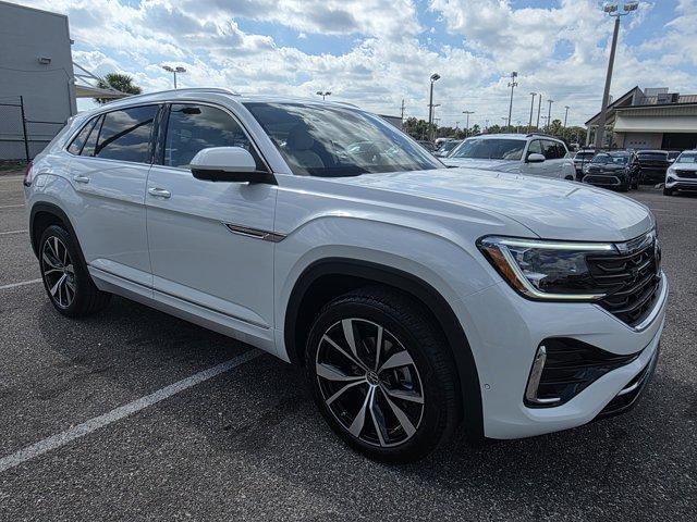 new 2026 Volkswagen Atlas Cross Sport car, priced at $56,443