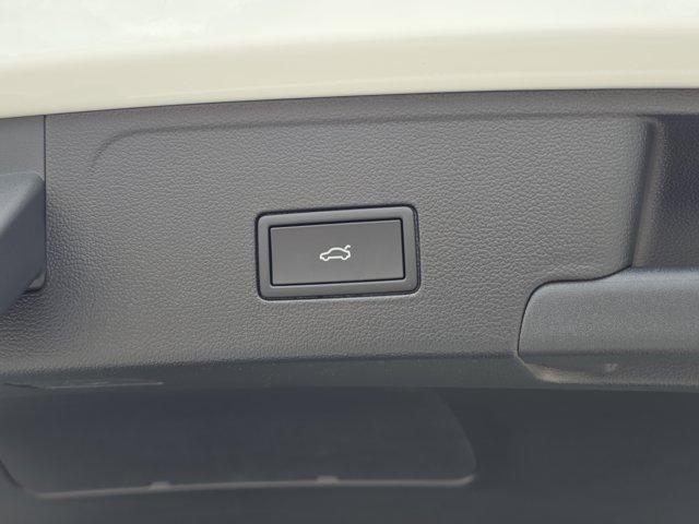 new 2025 Volkswagen Atlas Cross Sport car, priced at $45,446