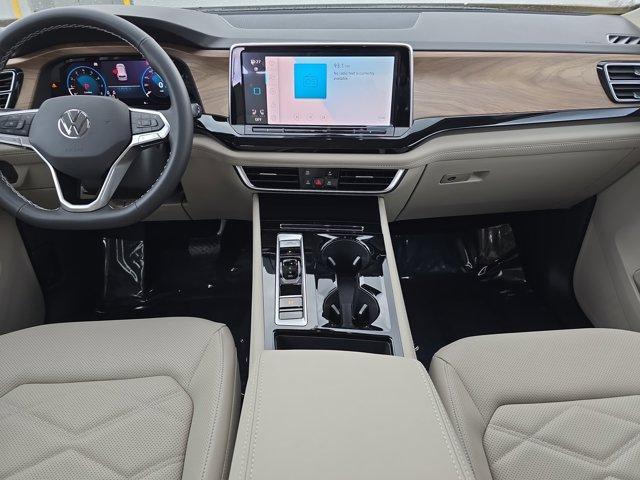 new 2025 Volkswagen Atlas car, priced at $46,030