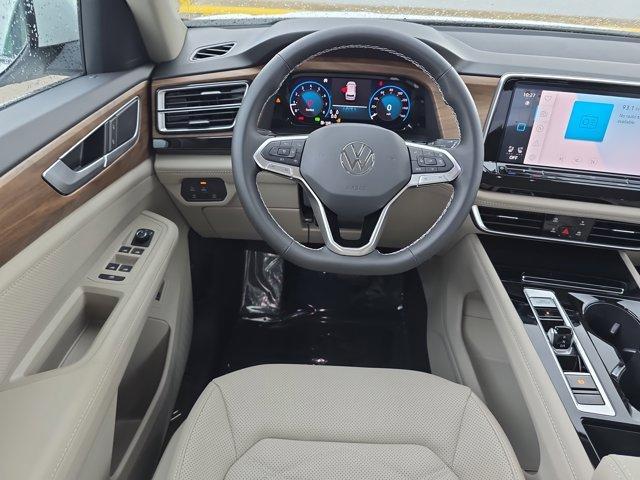 new 2025 Volkswagen Atlas car, priced at $46,030