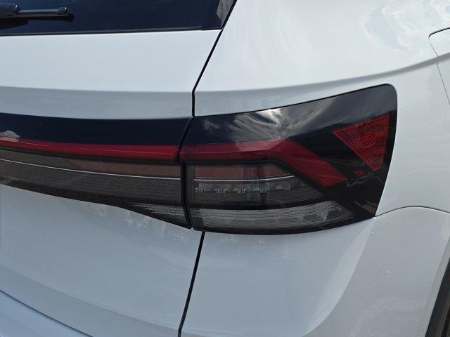 new 2025 Volkswagen Taos car, priced at $31,616
