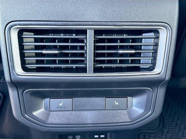 new 2026 Volkswagen Atlas Cross Sport car, priced at $55,988