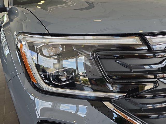 new 2024 Volkswagen Atlas Cross Sport car, priced at $50,501