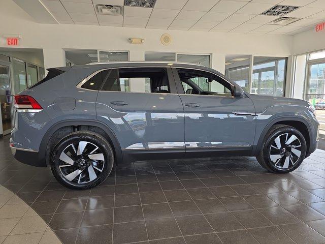 new 2024 Volkswagen Atlas Cross Sport car, priced at $50,501