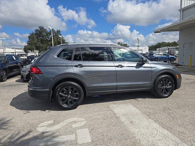 new 2024 Volkswagen Tiguan car, priced at $33,988