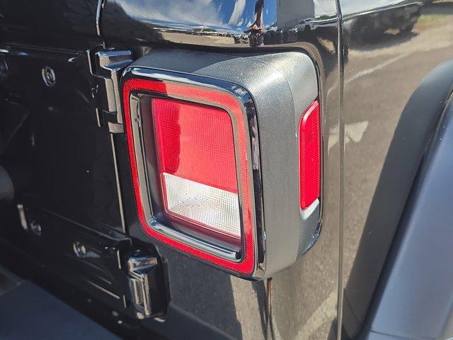 used 2018 Jeep Wrangler Unlimited car, priced at $22,334