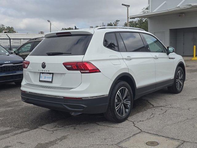 new 2024 Volkswagen Tiguan car, priced at $34,371