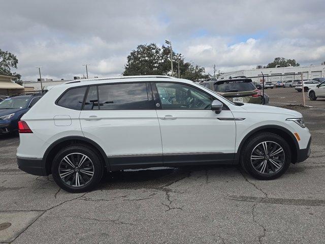 new 2024 Volkswagen Tiguan car, priced at $34,371