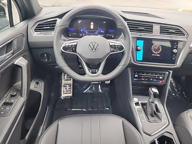 new 2024 Volkswagen Tiguan car, priced at $36,646