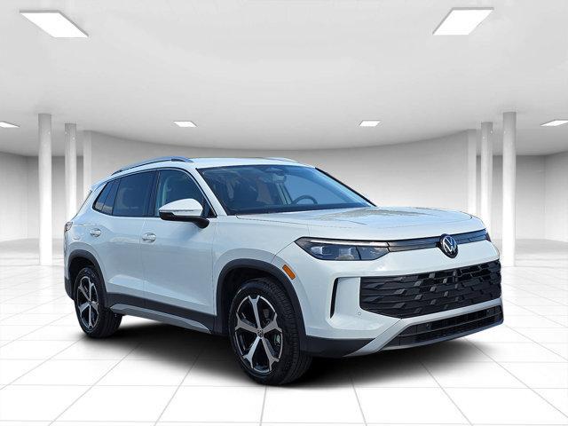 new 2025 Volkswagen Tiguan car, priced at $34,875