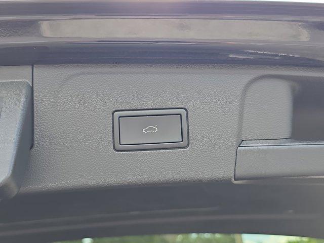 used 2024 Volkswagen Atlas car, priced at $34,867