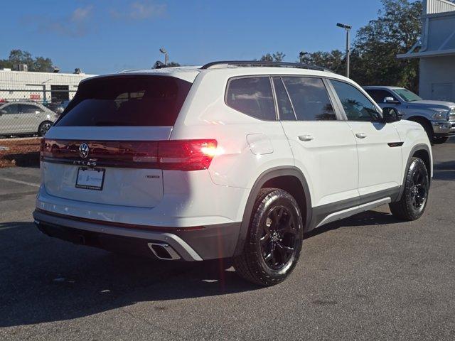 new 2025 Volkswagen Atlas car, priced at $49,121