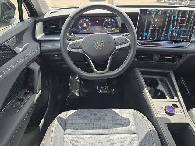 new 2025 Volkswagen Tiguan car, priced at $34,531