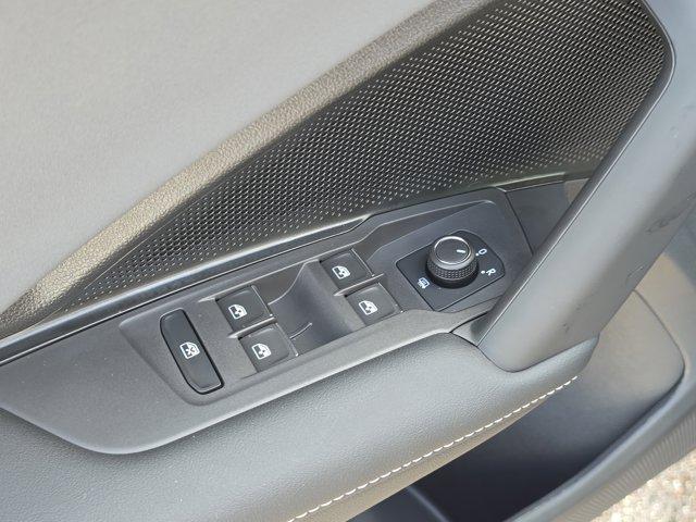 new 2025 Volkswagen Tiguan car, priced at $34,531