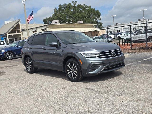 new 2024 Volkswagen Tiguan car, priced at $31,421