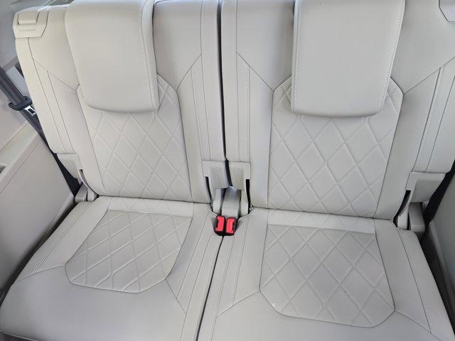 new 2025 Volkswagen Atlas car, priced at $56,732