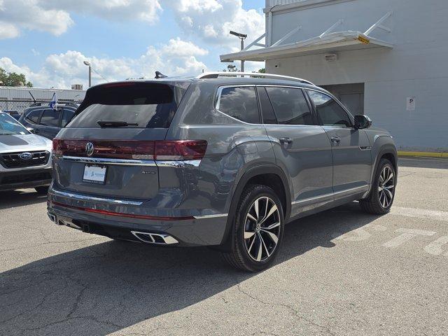 new 2025 Volkswagen Atlas car, priced at $56,732