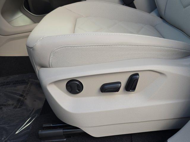 new 2026 Volkswagen Atlas car, priced at $47,738