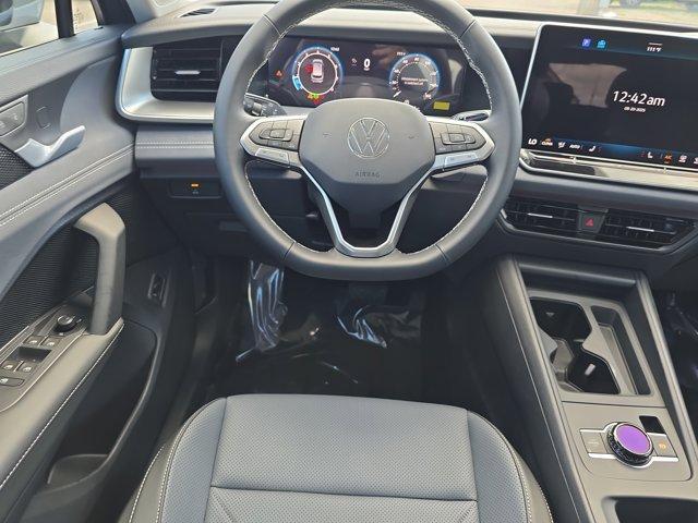 new 2025 Volkswagen Tiguan car, priced at $34,875