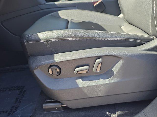 used 2020 Volkswagen Atlas Cross Sport car, priced at $25,443