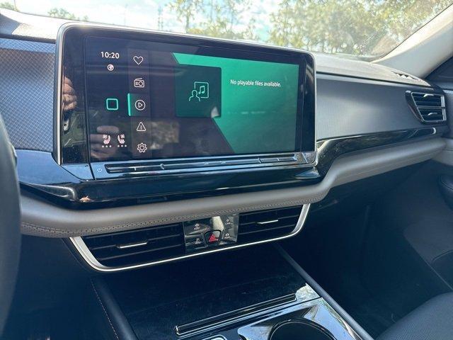 used 2024 Volkswagen Atlas car, priced at $37,784