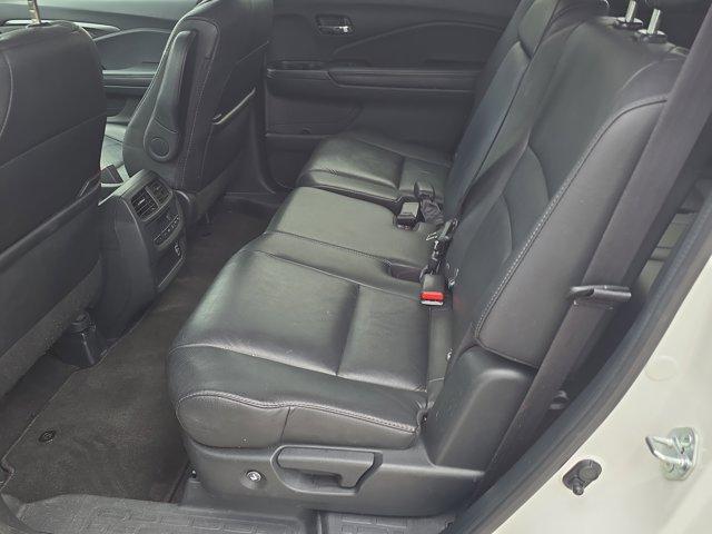used 2022 Honda Pilot car, priced at $25,434