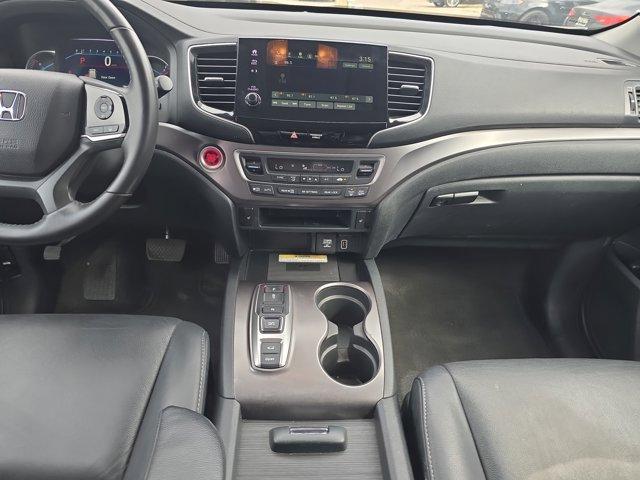 used 2022 Honda Pilot car, priced at $25,434
