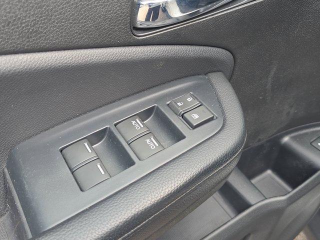 used 2022 Honda Pilot car, priced at $25,434