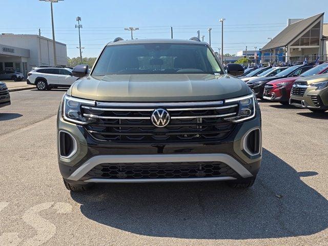 new 2025 Volkswagen Atlas car, priced at $48,715